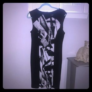 Premise Art Deco blackwhite lined sleeveless Dress
